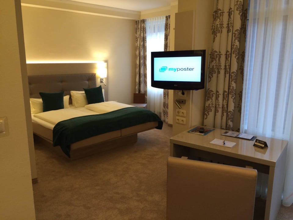 Doppelzimmer Wohnbereich Hermes Hotel