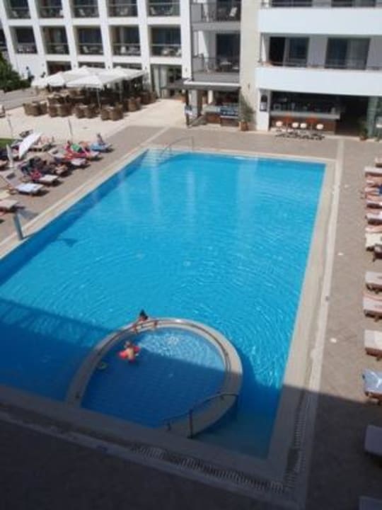 Poolblick  Albatros Spa & Resort Hotel