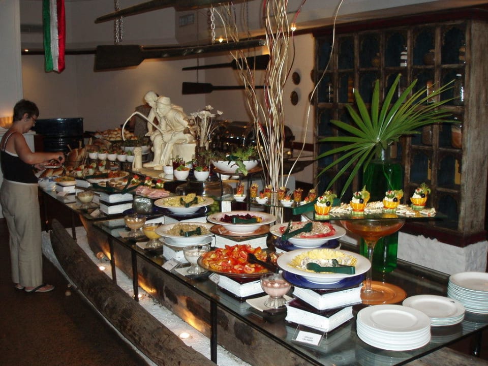 Salatbuffet Royal Palms Beach Hotel