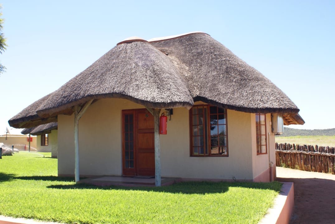 Bungalow Hotel Frans Indongo Lodge