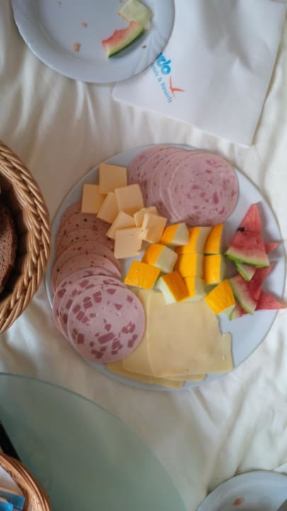 Sektfrühstück am Bett Landhotel Lewitz Mühle