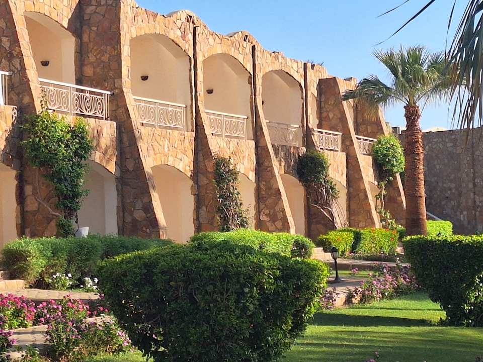 Außenansicht Brayka Bay Resort