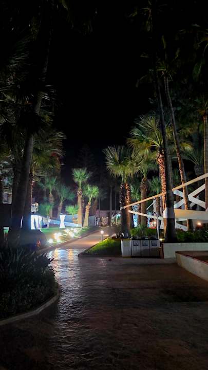 Gartenanlage Sahara Beach Aquapark & Resort