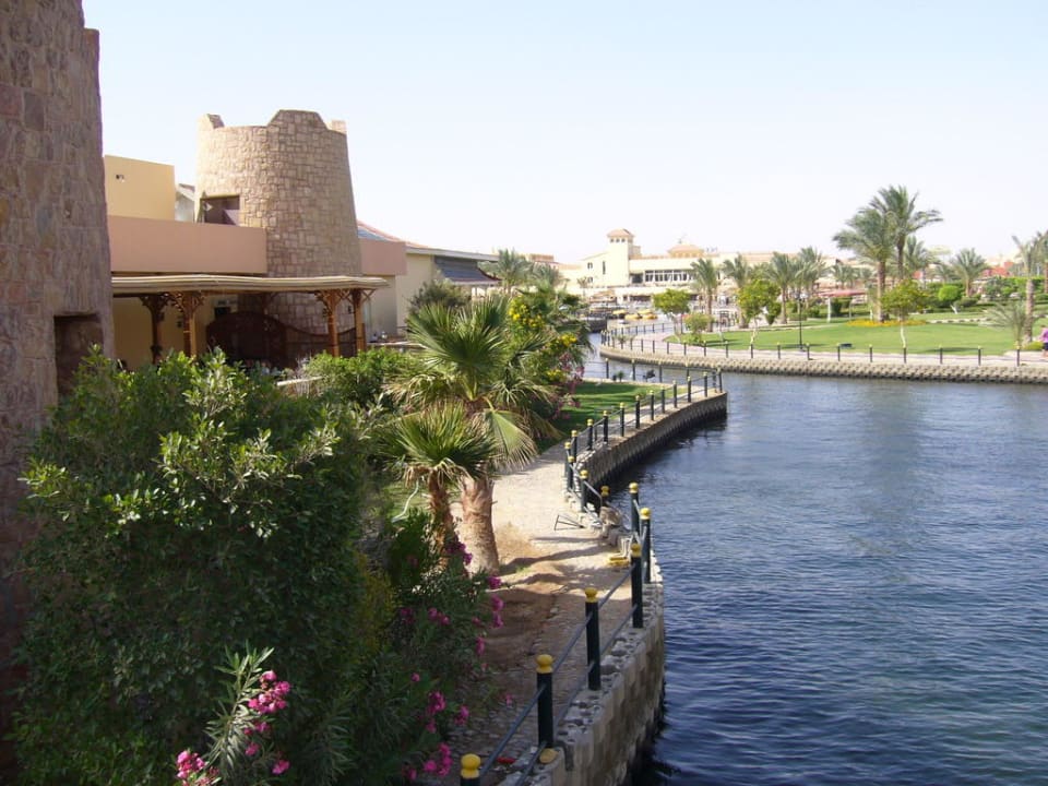 Restaurant Castello mit Lagune Pickalbatros Dana Beach Resort - Hurghada