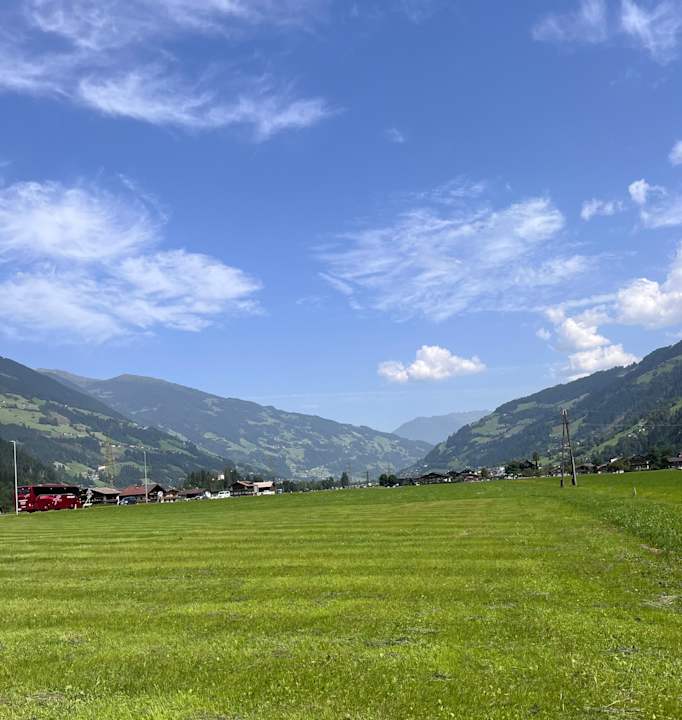 Außenansicht Apartments Alpinschlössl Mayrhofen im Zillertal
