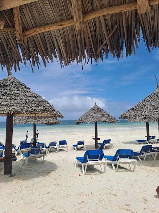 Strand Hotel Kiwengwa Beach Resort