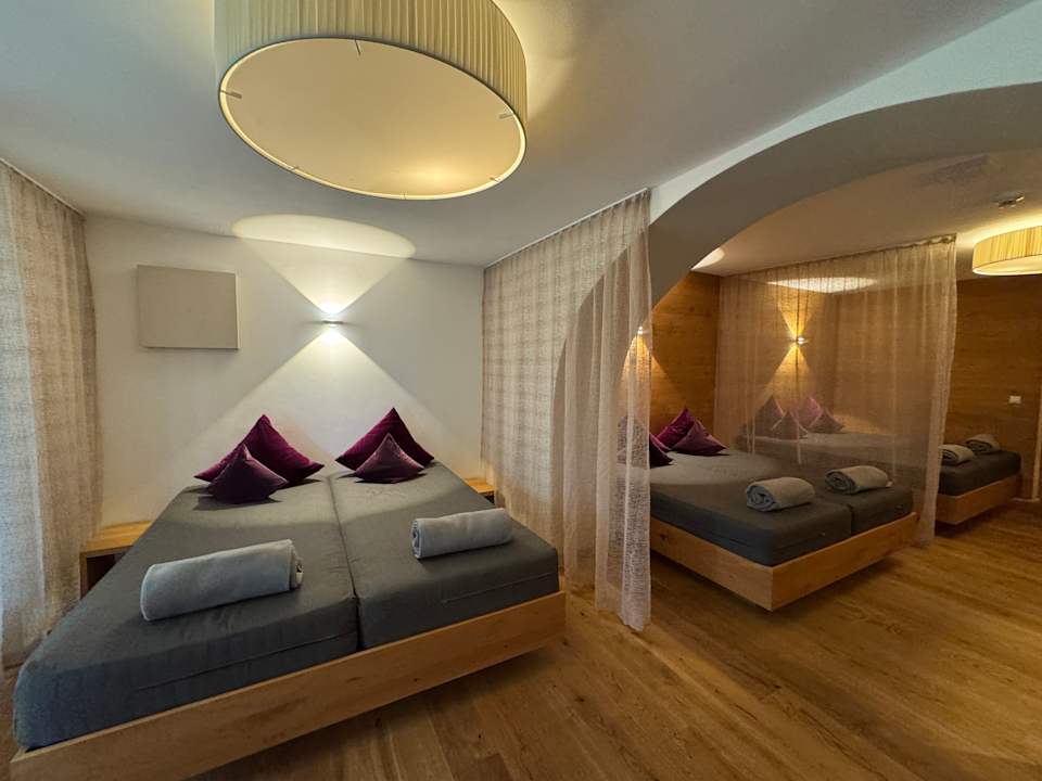 Pool Hotel Ambet