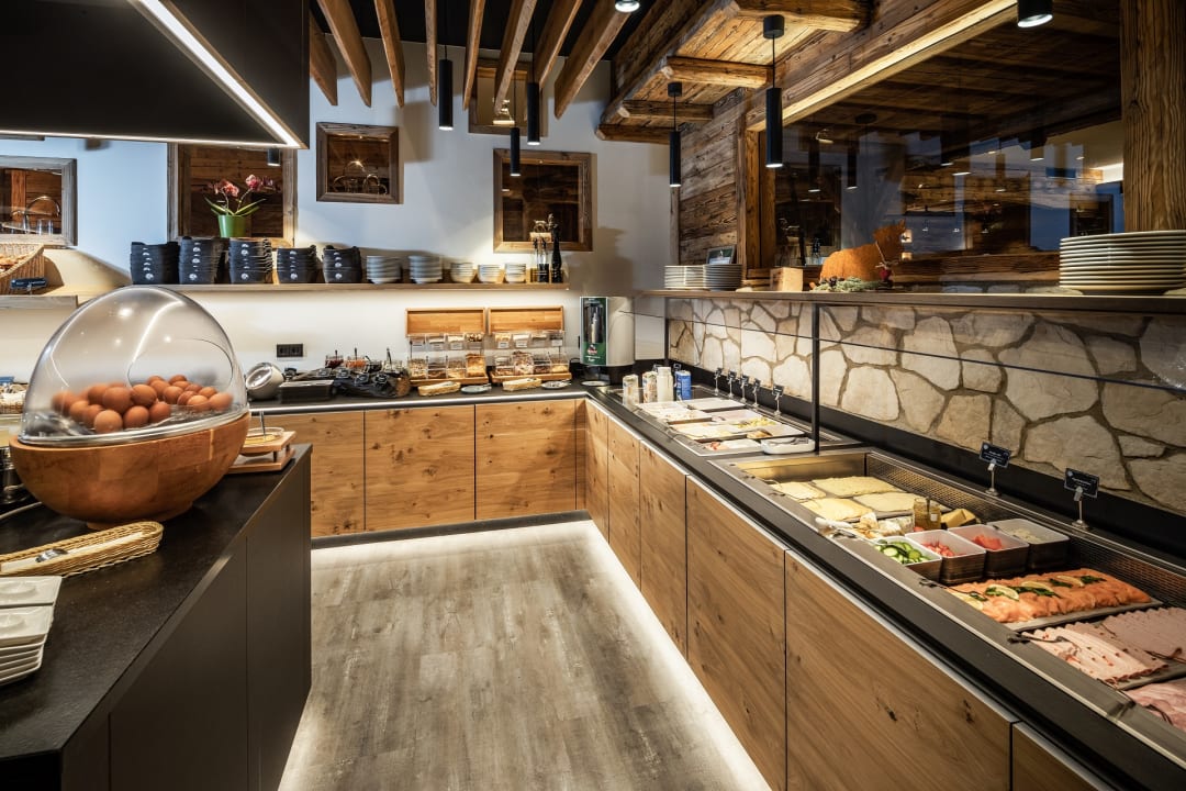 Gastro Alm- & Wellnesshotel Alpenhof