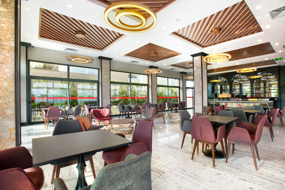 Gastro Adenya Hotel & Resort