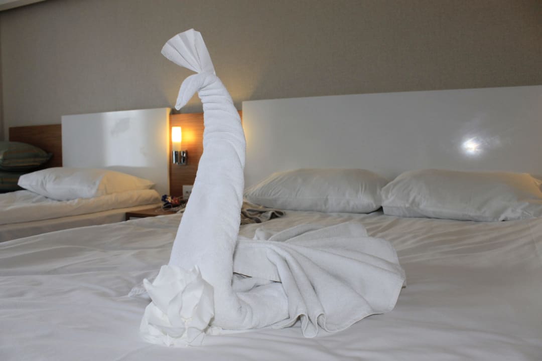 Liebevoller Zimmerservice Annabella Diamond Hotel & Spa