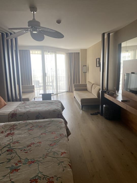 Zimmer Limak Lara Deluxe Hotel & Resort