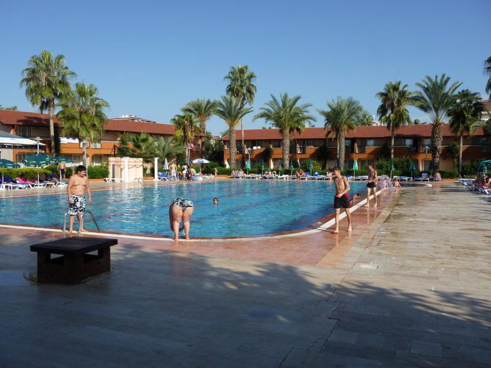 Animationspool Club Turtas Beach Hotel