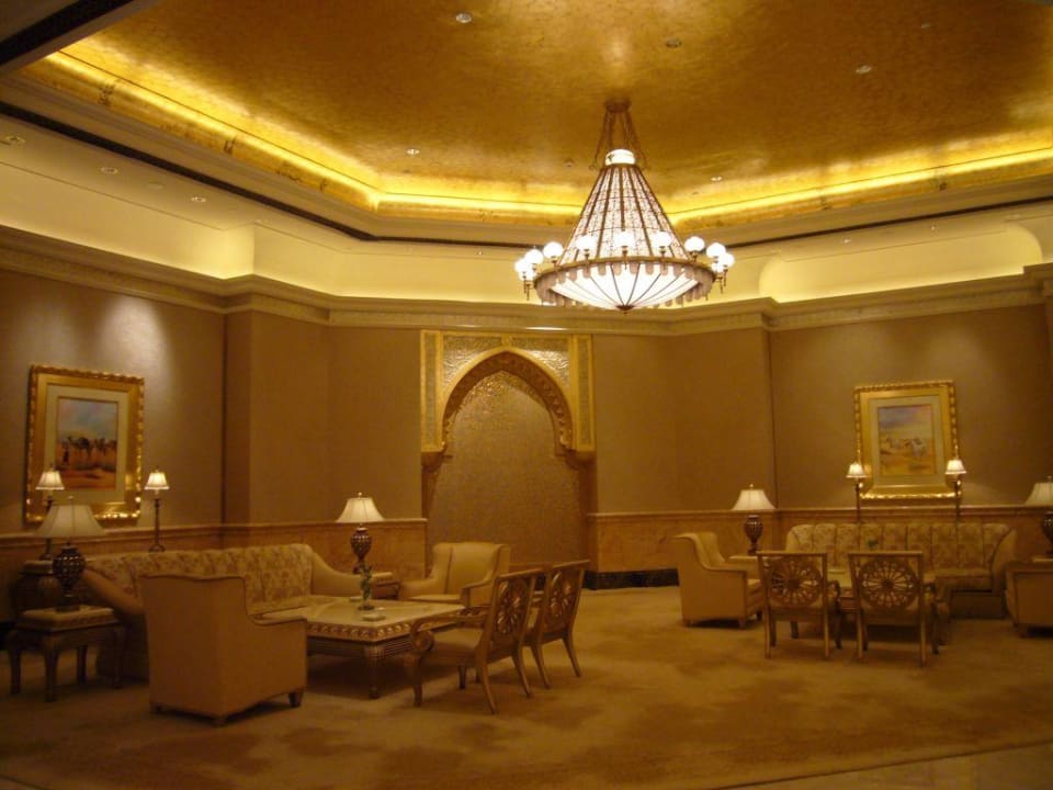 In der Lobby Emirates Palace Mandarin Oriental