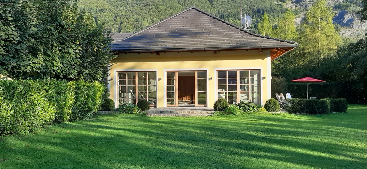 Pool Hotel Hochsteg Gütl | Traunsee Salzkammergut