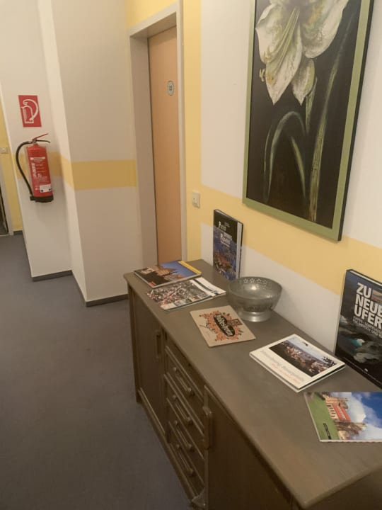 Lobby Landhotel Lechstedter Obstweinschänke