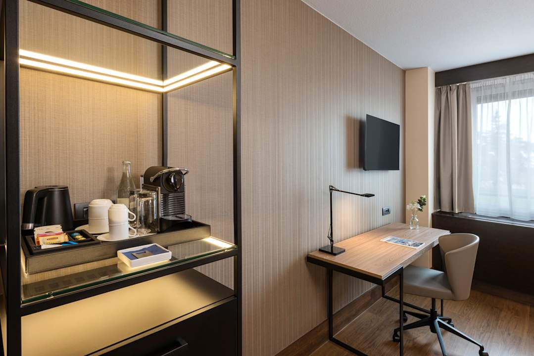 Zimmer Hotel NH Geneva Airport