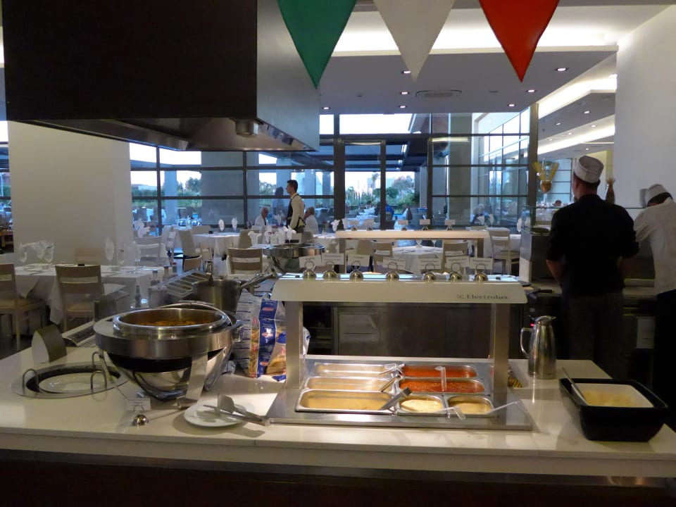 Pizza und Pasta Ecke wie beim Italiener höchstpersönlich  Astir Odysseus Kos Resort & Spa