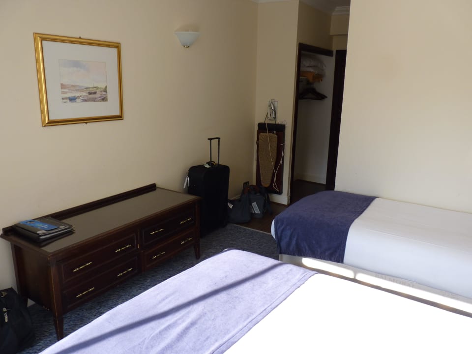 Zimmer 1. Stock Hotel Tara Towers