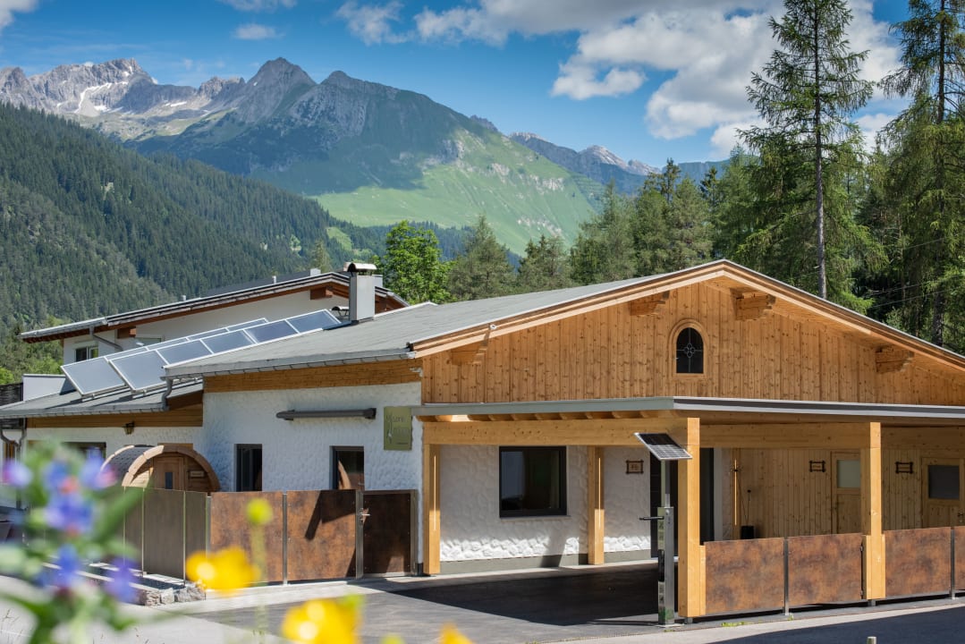 Außenansicht Viktoria Lodges