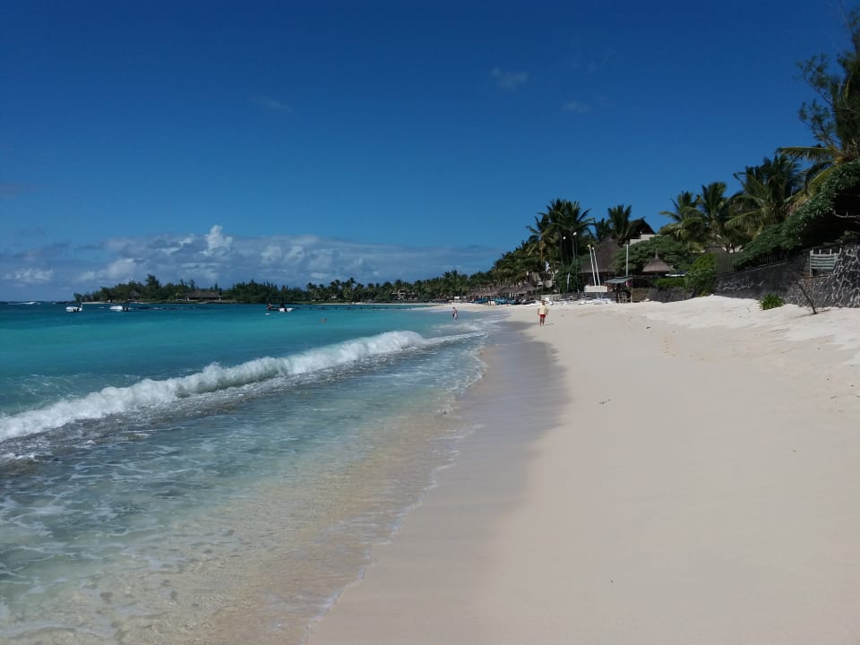 Strand im Mai 2018 Constance Belle Mare Plage
