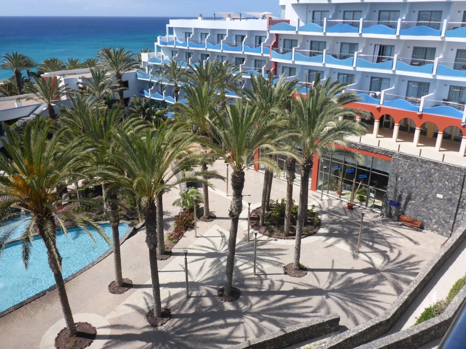 Blick auf den Eingang zum Spa-Bereich R2 Pajara Beach