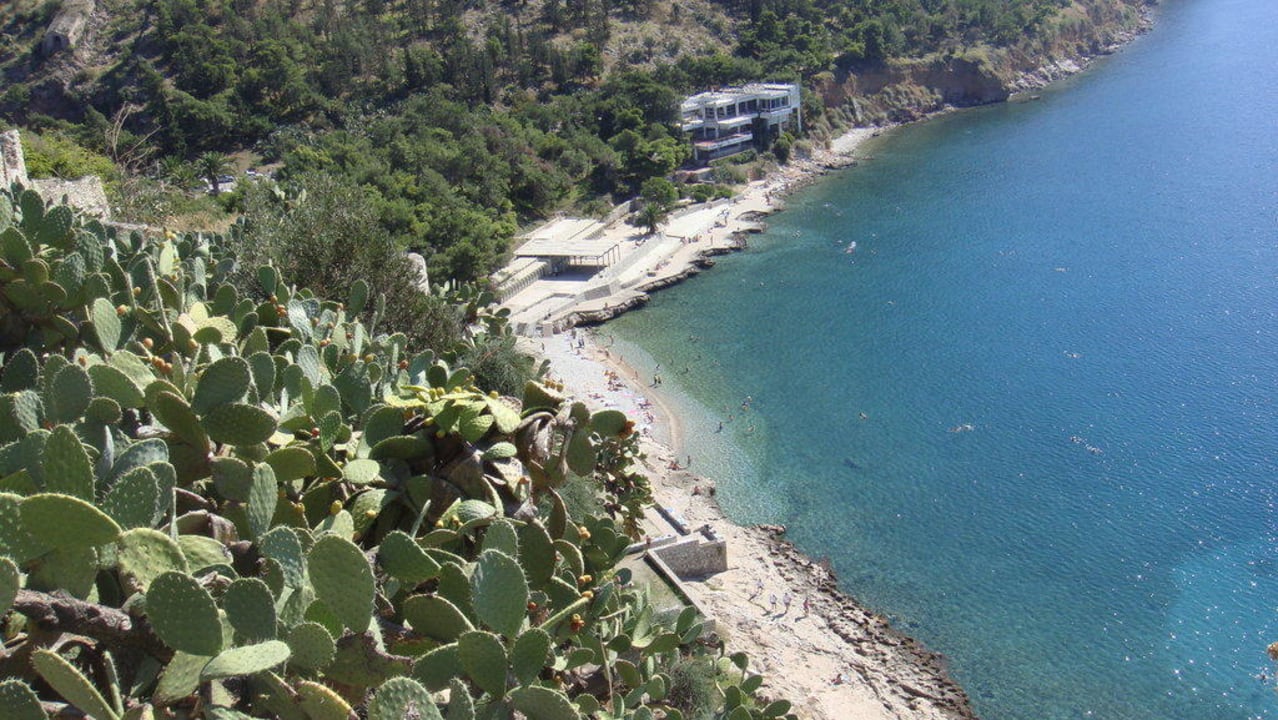 Der Strand vom Hotel aus gesehen Nafplia Palace Hotel & Villas