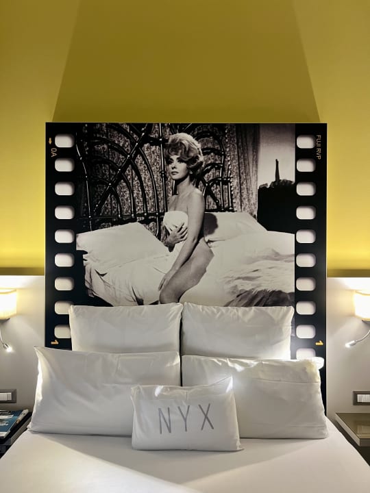 Zimmer NYX Hotel Milan by Leonardo Hotels