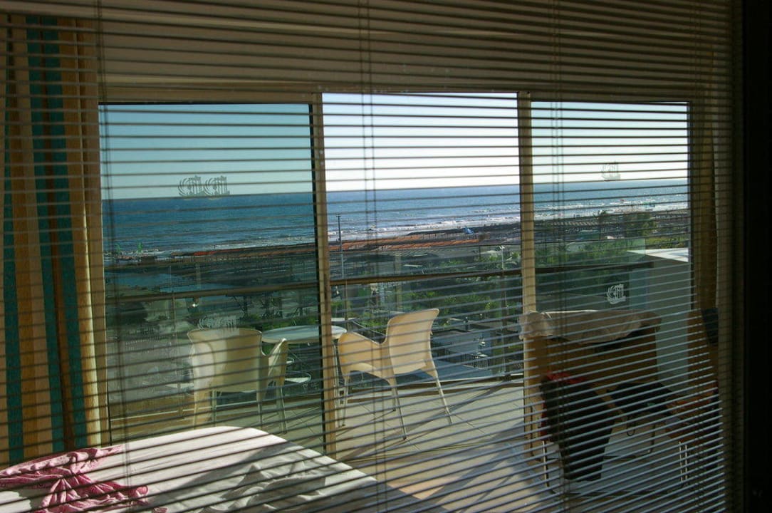 Blick aus der Dusche vom De-Luxe- Zimmer 4315 Sunis Evren Beach Resort Hotel & Spa