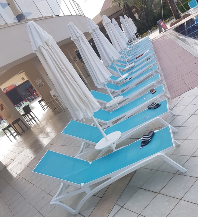 Pool Side Mare Resort & Spa