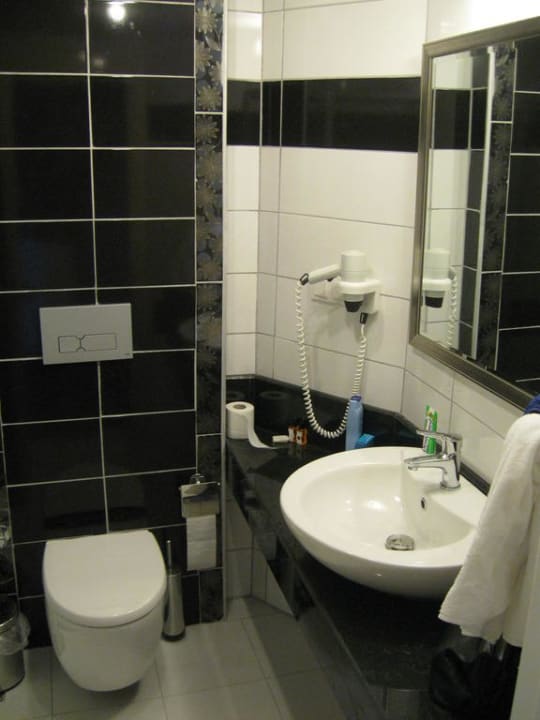 Das neu gestaltete Badezimmer Hatipoglu Beach Hotel