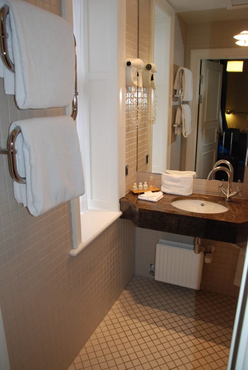 Badezimmer Hotel Kong Arthur