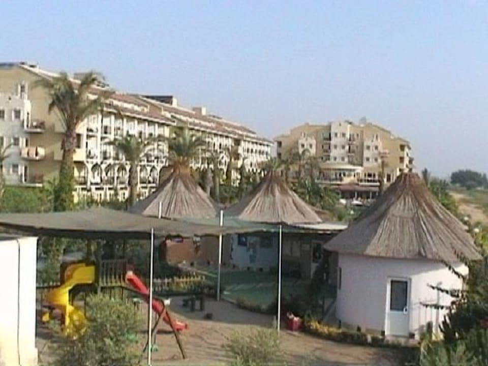 Blick auf den Spielplatz Belek Beach Resort Hotel