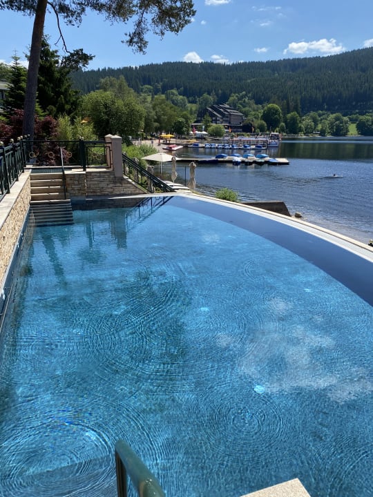 Pool Treschers Schwarzwald Hotel