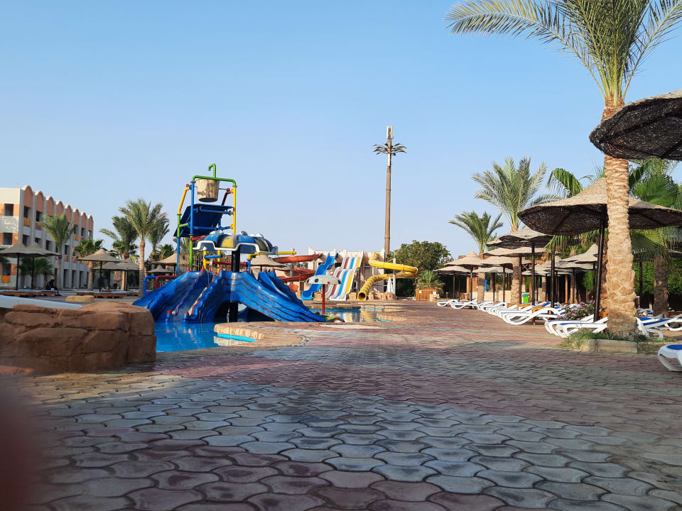 Pool Three Corners Sea Beach Resort