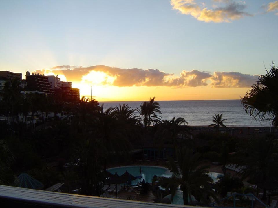 Sonnenaufgang Corallium Beach by Lopesan Hotels - Adults only