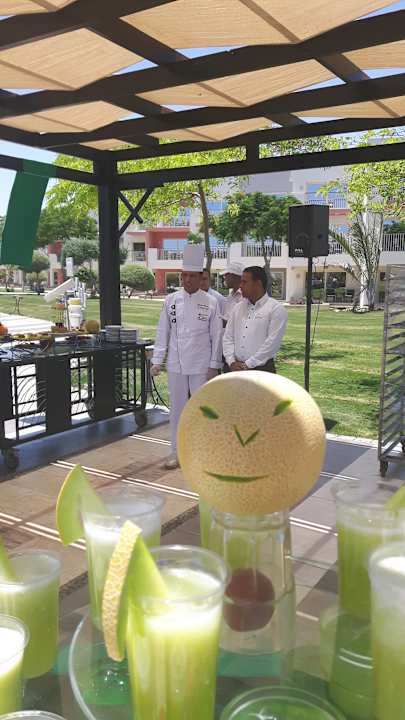 Restaurant SUNRISE Crystal Bay Resort