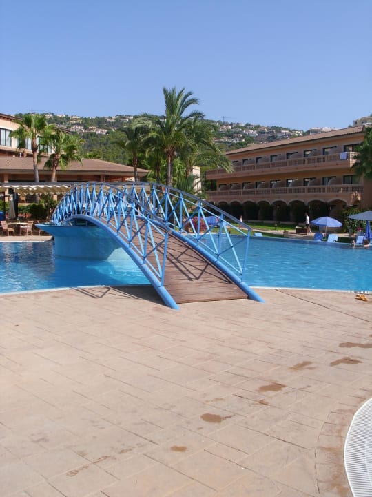 Poolbrücke Mon Port Hotel & Spa