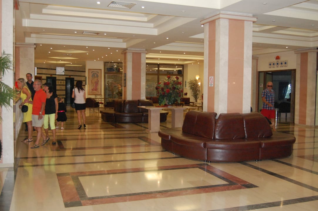 Lobby Hotel Kalithea Mare Palace