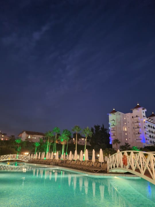 Pool Side Mare Resort & Spa