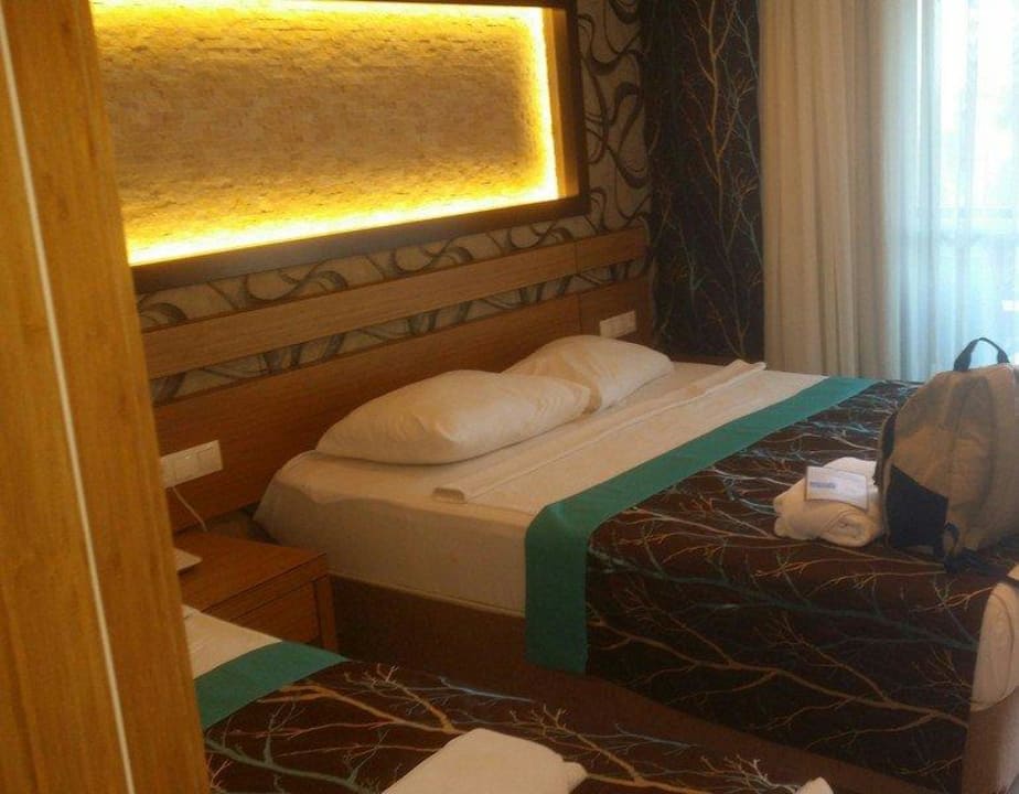 Eines der 2 Schlafzimmer im FZ Deluxe im Nebenhaus Saphir Hotel & Villas