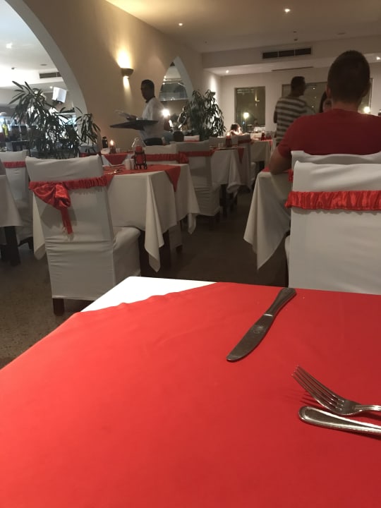 Gastro Three Corners Equinox Beach Resort