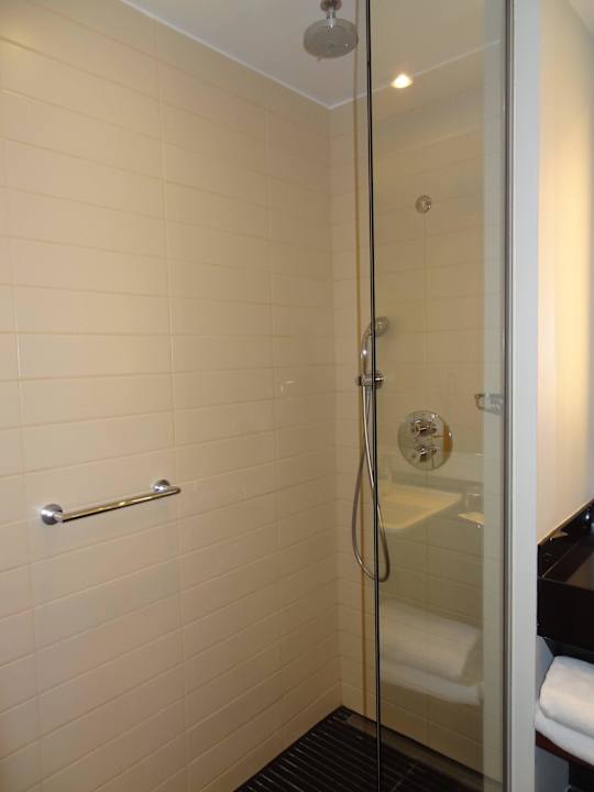 Dusche Radisson Blu Royal Hotel