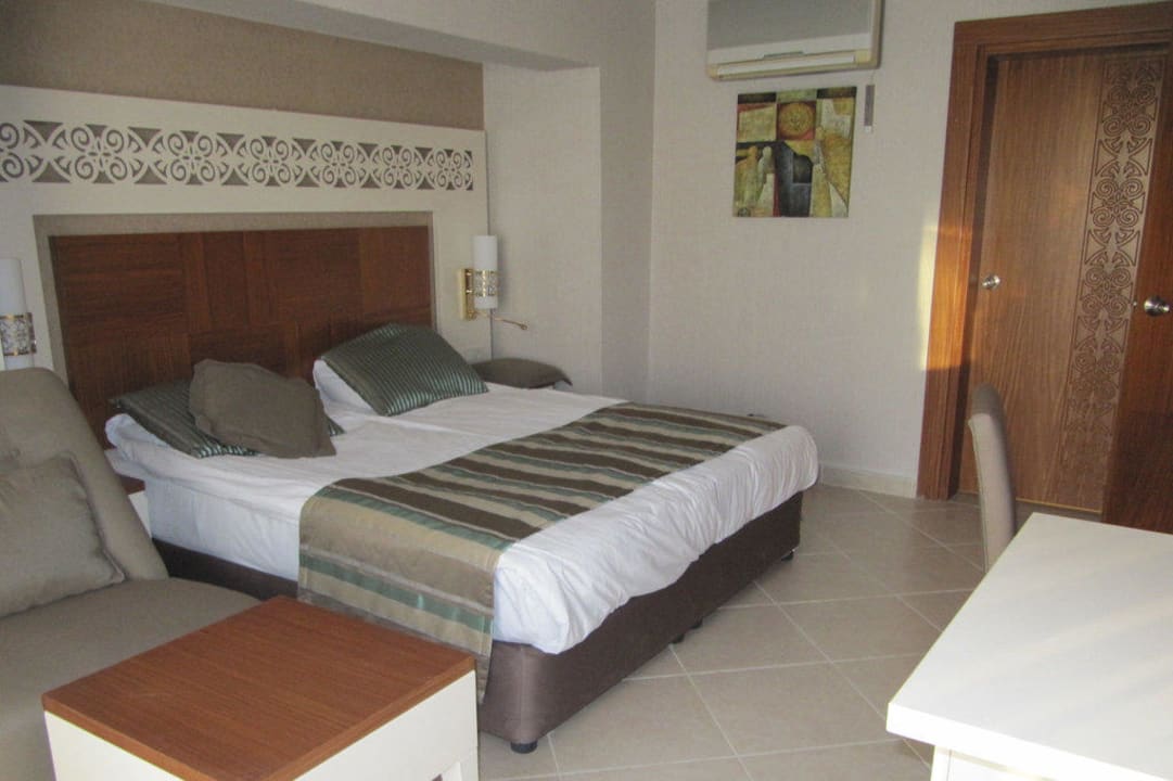 Familienzimmer 1156 Kamelya Aishen Club