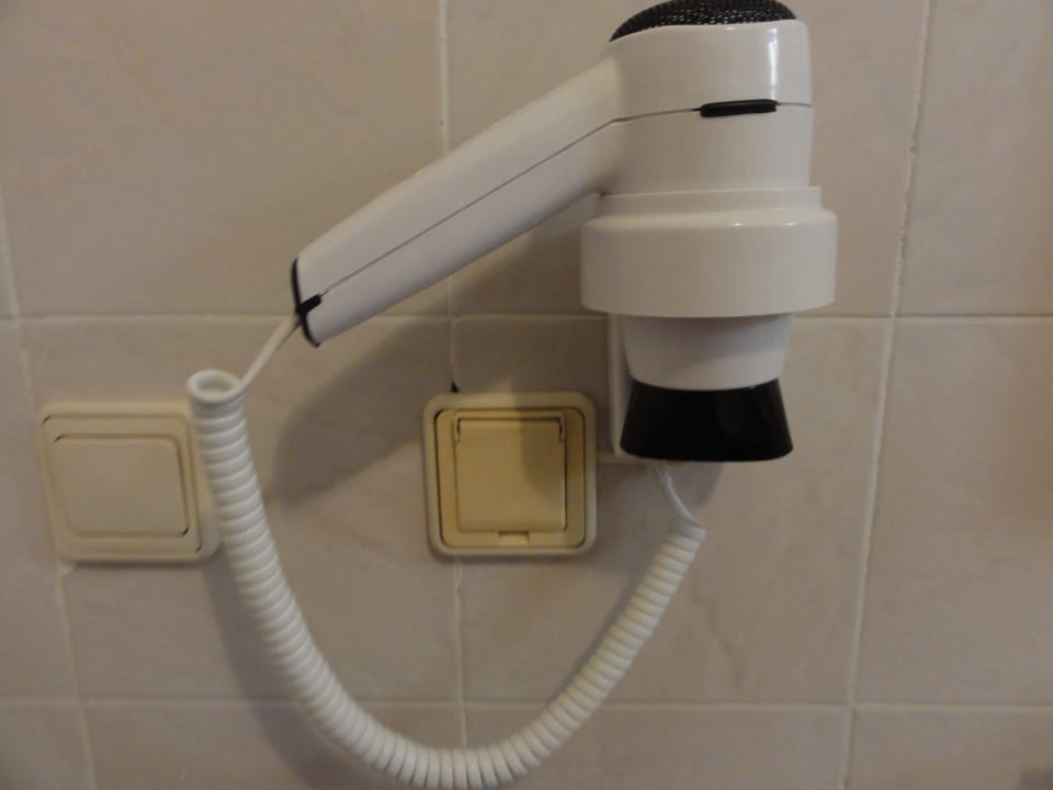 Fön im Bad Semt Luna Beach Hotel