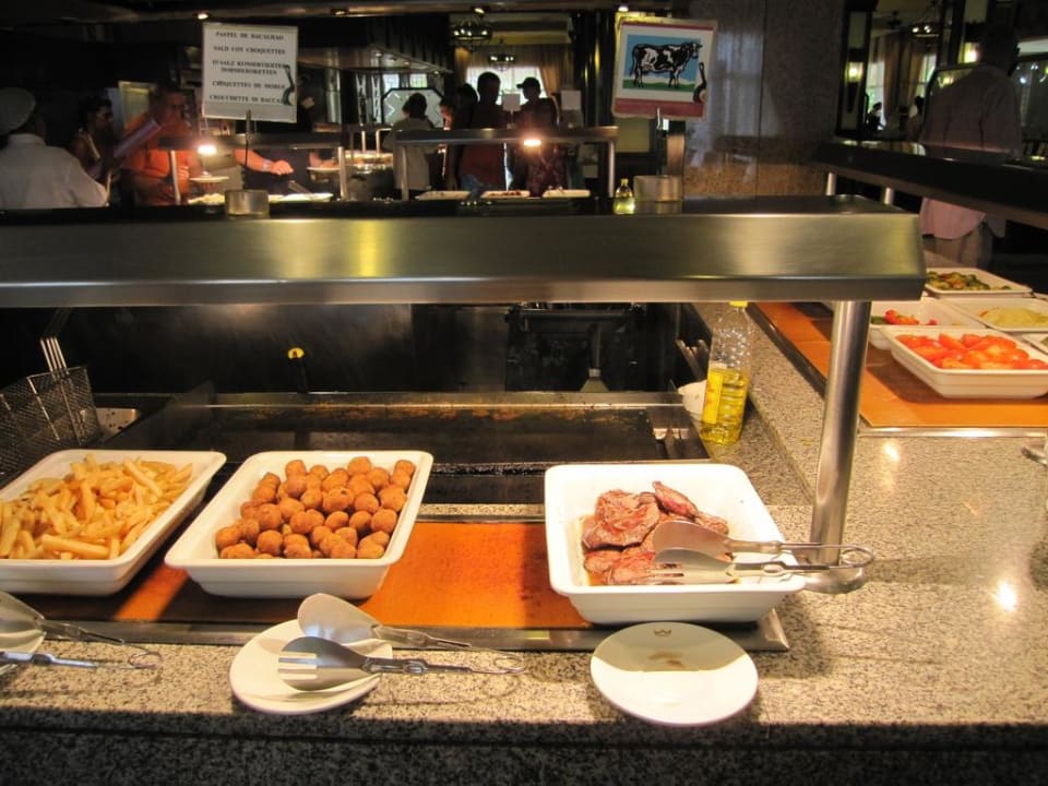 Büffet Warmspeisen Hauptrestaurant Hotel Riu Funana