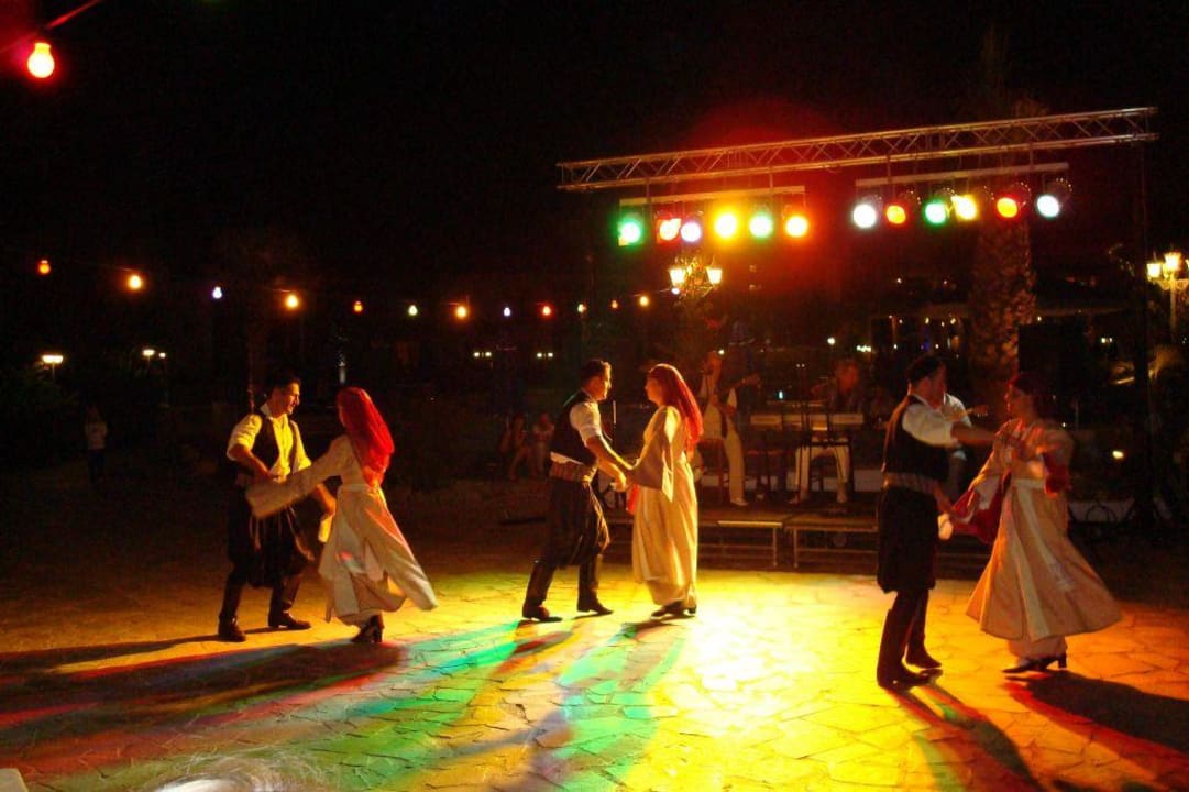 Greeke-Night Neptune Luxury Resort