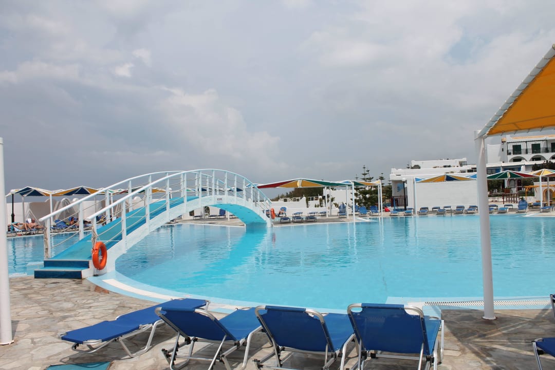 Poolanlage Mitsis Selection Rinela