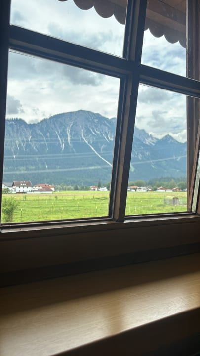 Ausblick Gutshof zum Schluxen