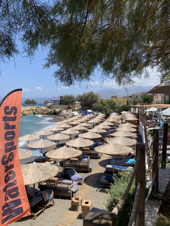 Strand AKASHA Beach Hotel & Spa