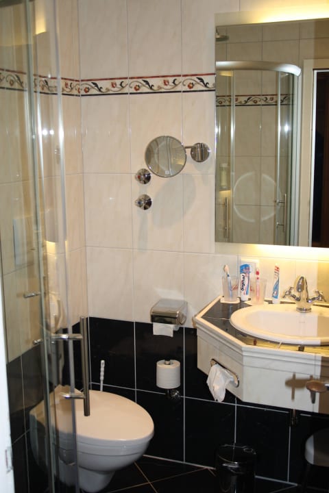 Neues Bad im Elternzimmer Familotel Bavaria
